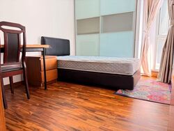 The Lakeshore (D22), Condominium #556114331